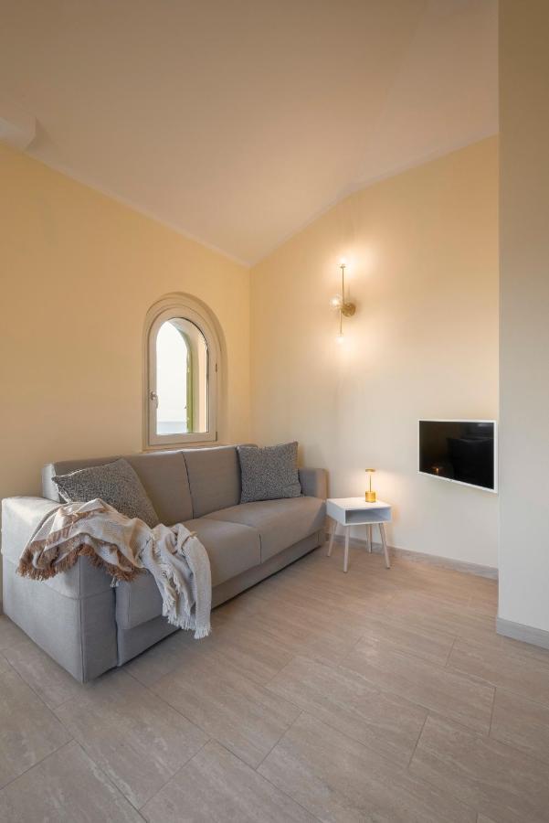 Villa Teti San Vincenzo Esterno foto